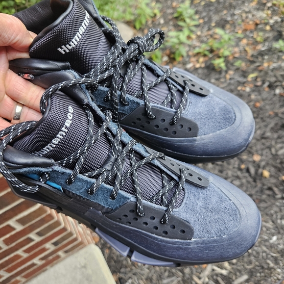 🩸NWT Adidas Pharrell HU NMD Shoes, sz 9.5 - Picture 10 of 11